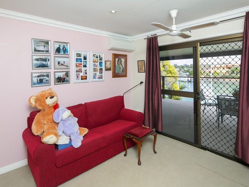 49 Dorsal Drive, Birkdale QLD 4159