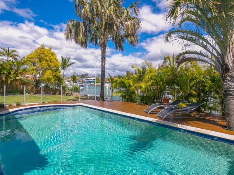 49 Dorsal Drive, Birkdale QLD 4159