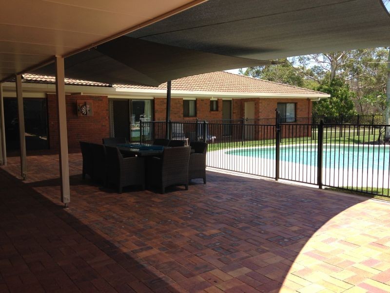 63 Whitehall Avenue, Birkdale QLD 4159