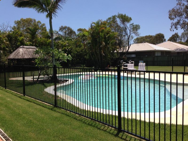 63 Whitehall Avenue, Birkdale QLD 4159