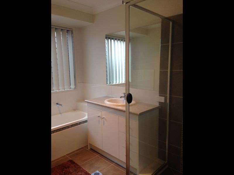 42 Jerrys Place, Thornlands QLD 4164