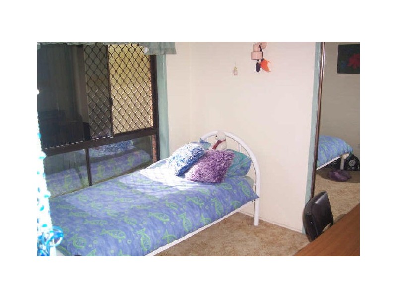 11 Victor Street, Birkdale QLD 4159