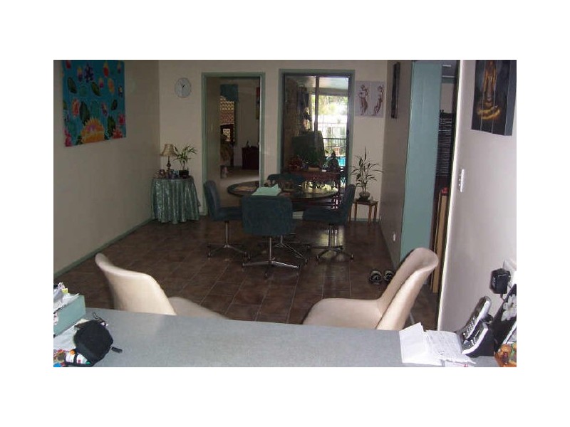 11 Victor Street, Birkdale QLD 4159