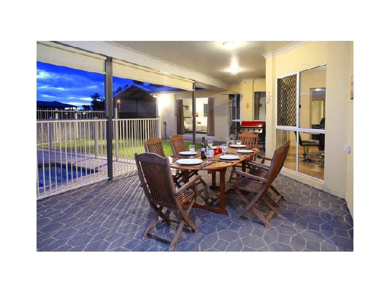 21 Allan Day Drive, Wellington Point QLD 4160