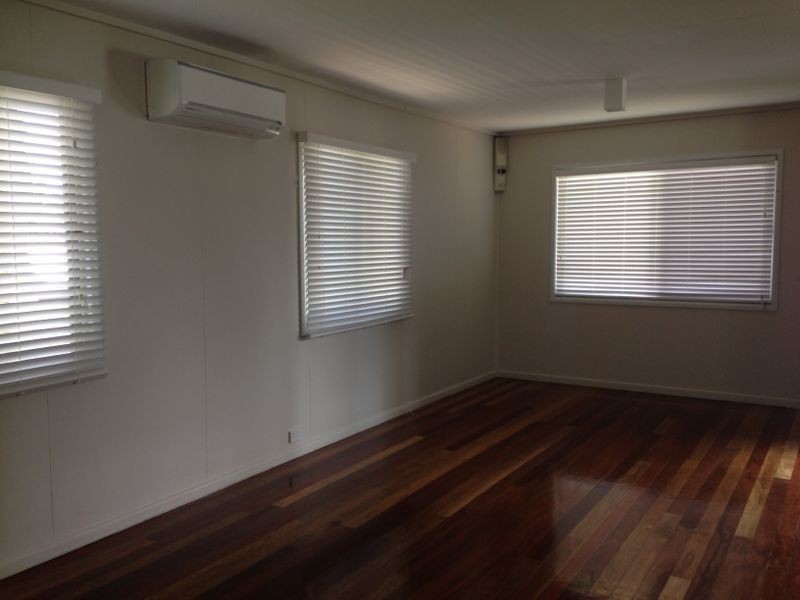 87 Thomas Street, Birkdale QLD 4159