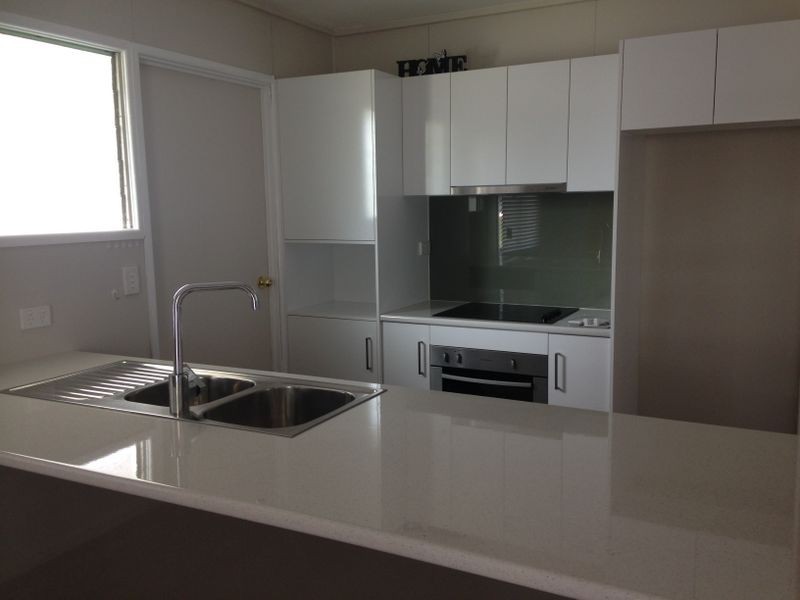 87 Thomas Street, Birkdale QLD 4159