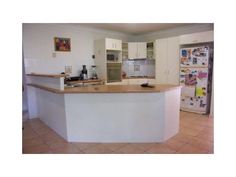 12 Goodenia Court, Birkdale QLD 4159
