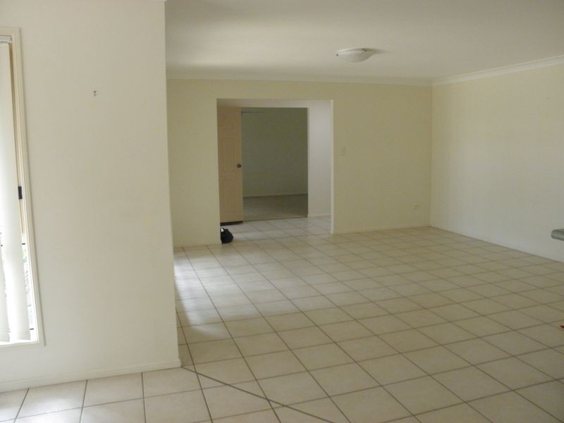10 Bowen Street, Capalaba QLD 4157
