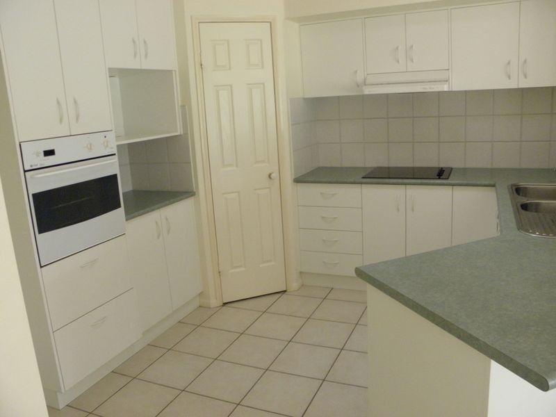 10 Bowen Street, Capalaba QLD 4157