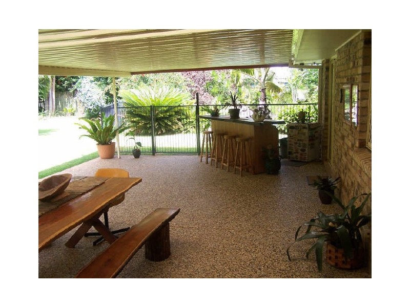 35-37 Clive Road, Birkdale QLD 4159