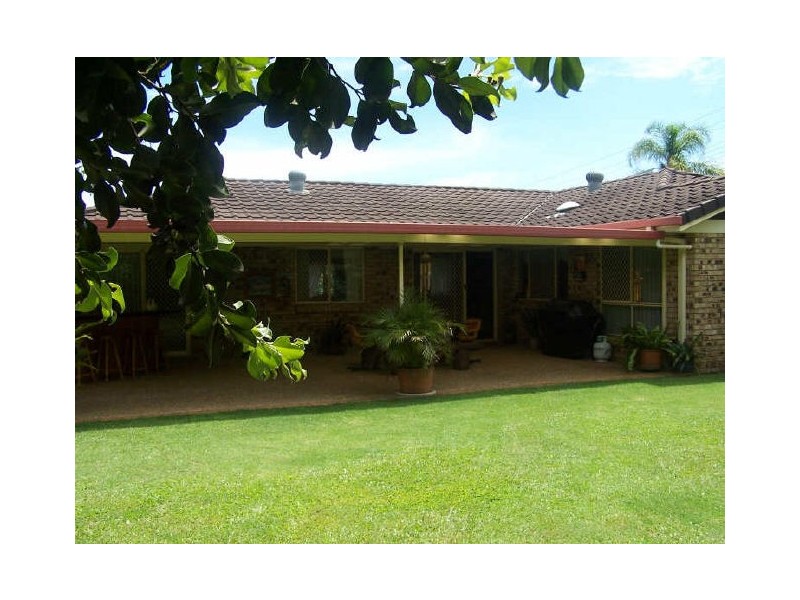 35-37 Clive Road, Birkdale QLD 4159