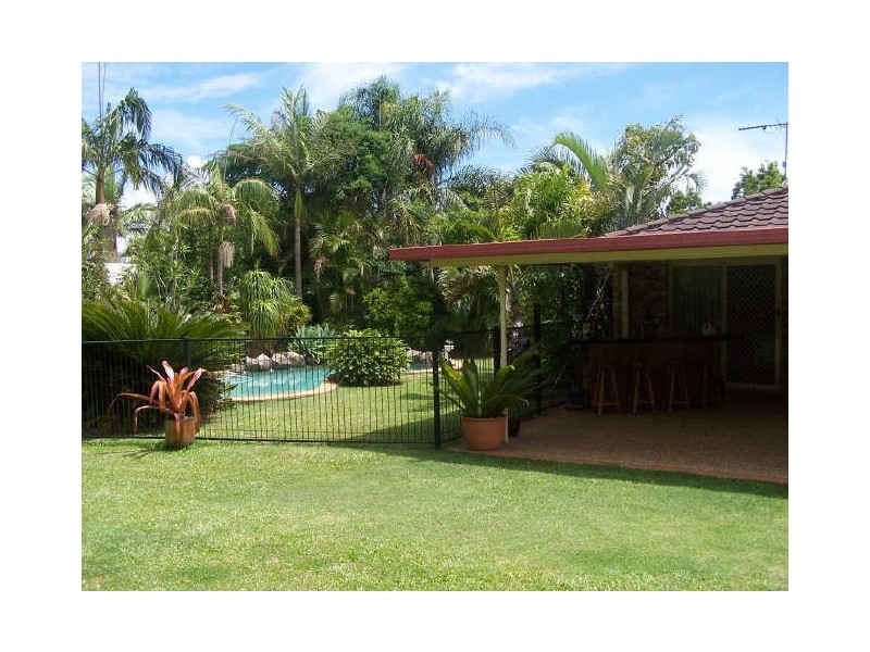 35-37 Clive Road, Birkdale QLD 4159