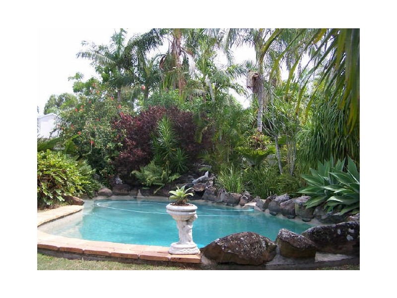 35-37 Clive Road, Birkdale QLD 4159