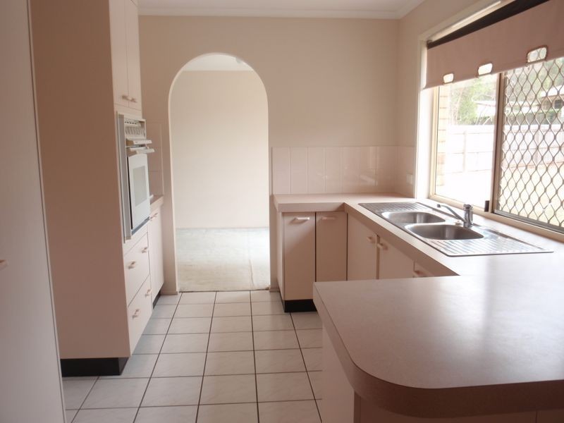 9 Palgold Court, Birkdale QLD 4159