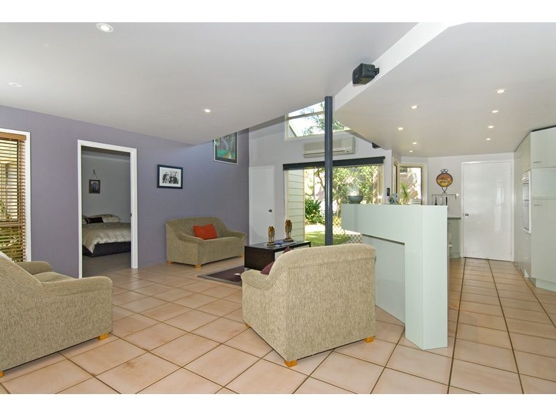 16 Saul Street, Thorneside QLD 4158