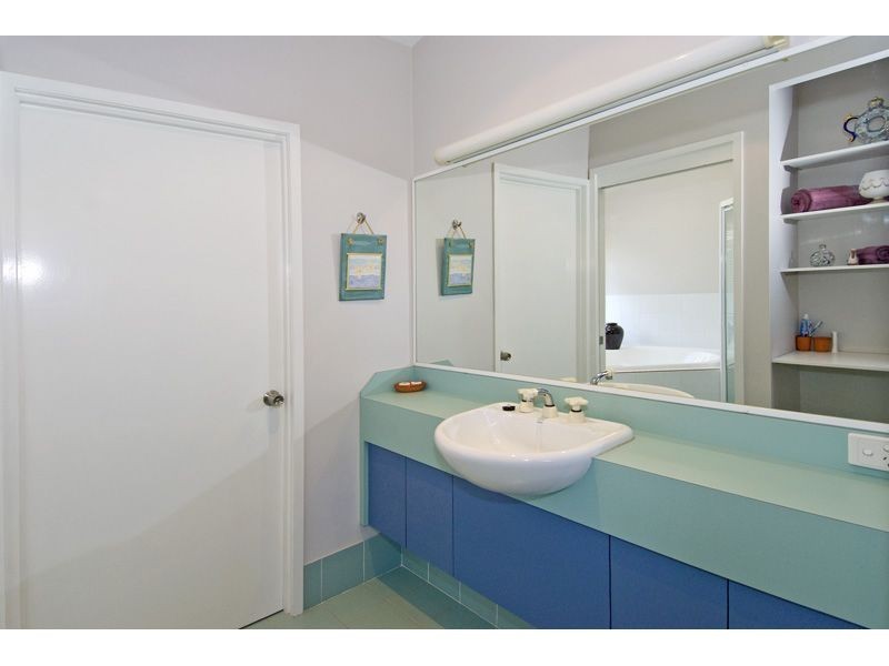 16 Saul Street, Thorneside QLD 4158