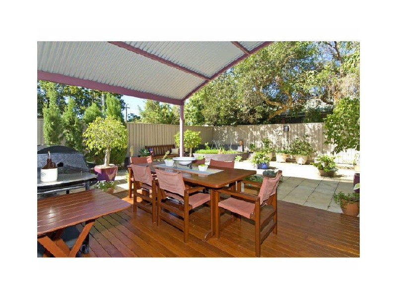 16 Saul Street, Thorneside QLD 4158