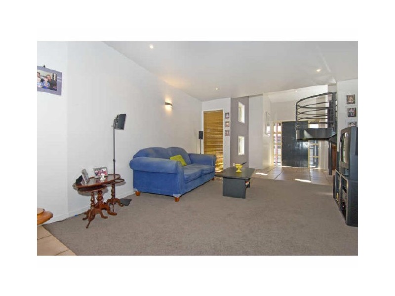 16 Saul Street, Thorneside QLD 4158