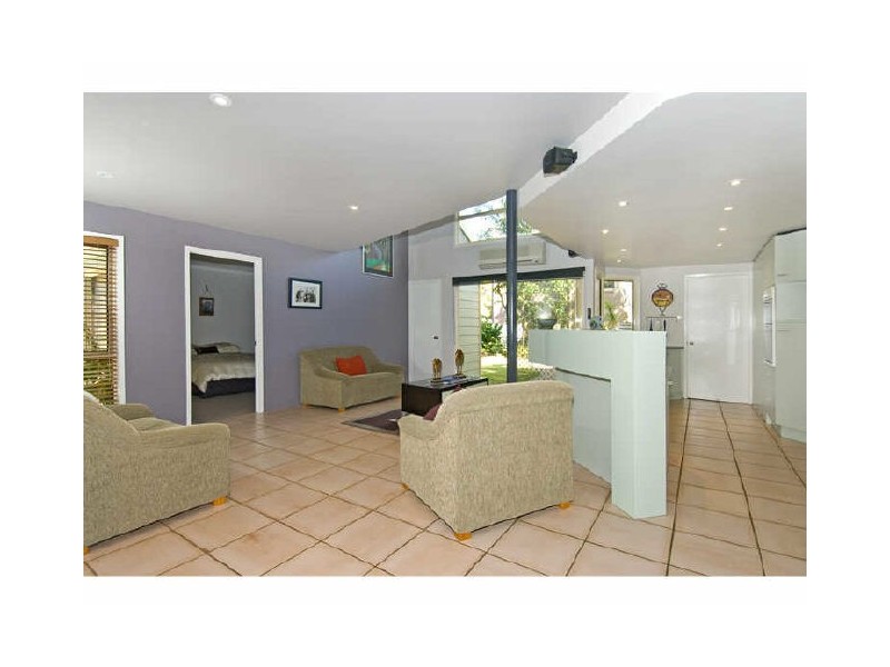 16 Saul Street, Thorneside QLD 4158