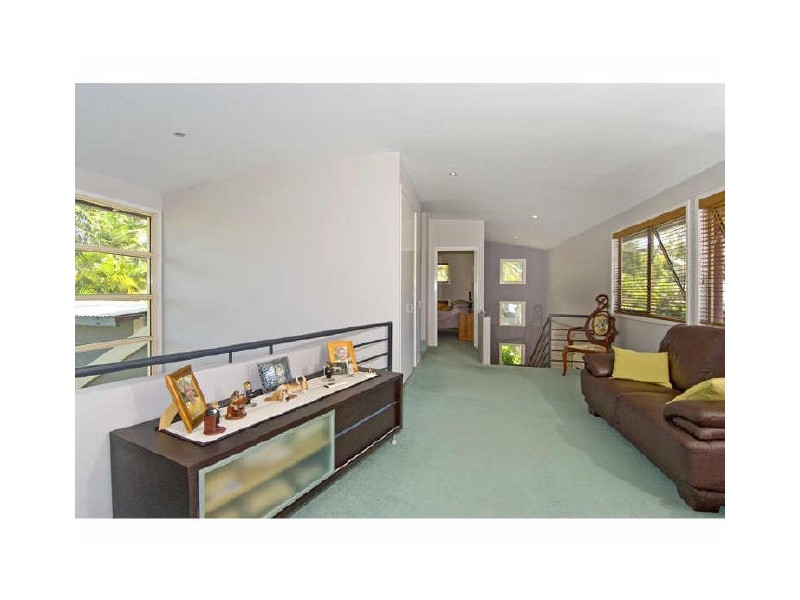 16 Saul Street, Thorneside QLD 4158