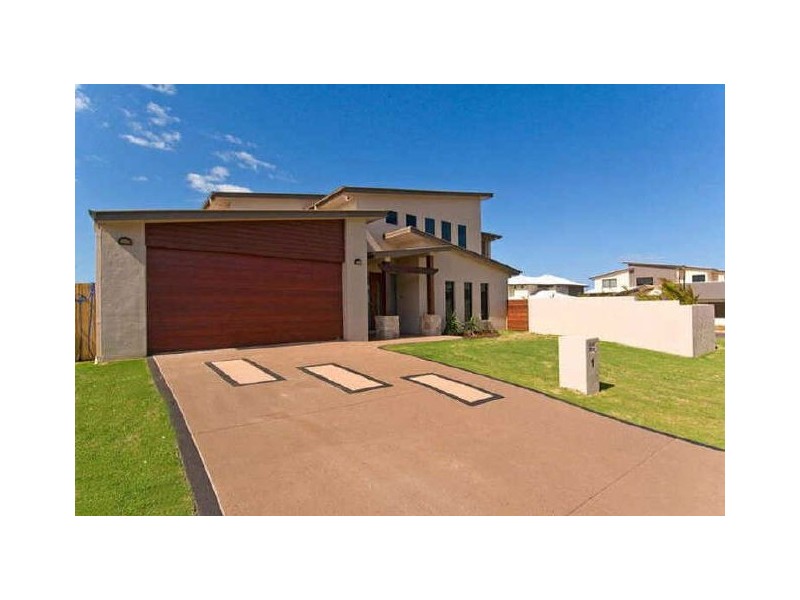 1 Baycrest Street, Thornlands QLD 4164