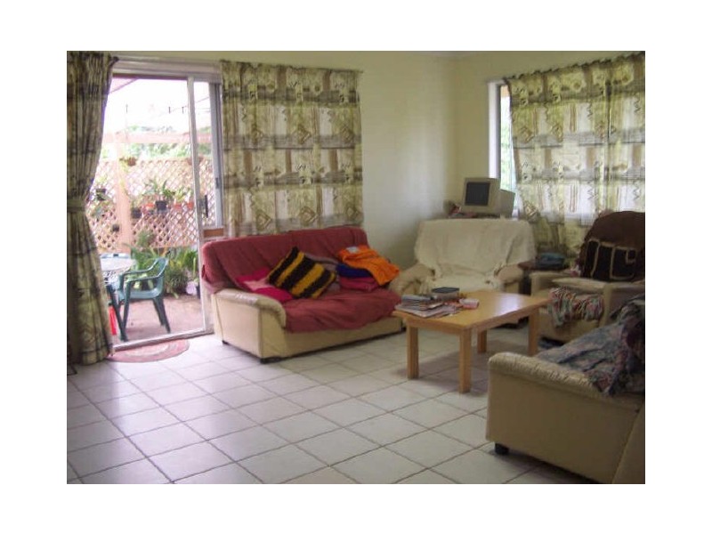 4 Cavell Road, Birkdale QLD 4159