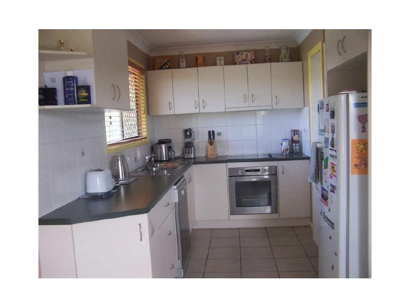 75 Burbank Rd, Birkdale QLD 4159