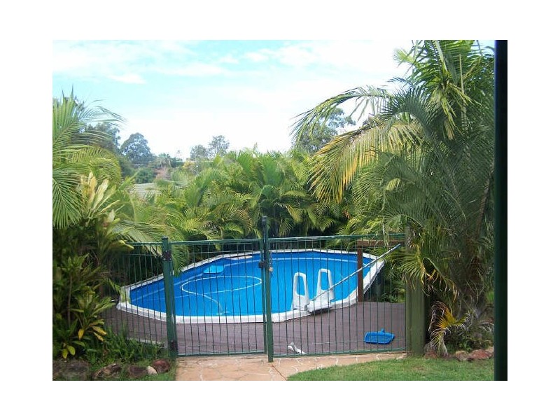 75 Burbank Rd, Birkdale QLD 4159