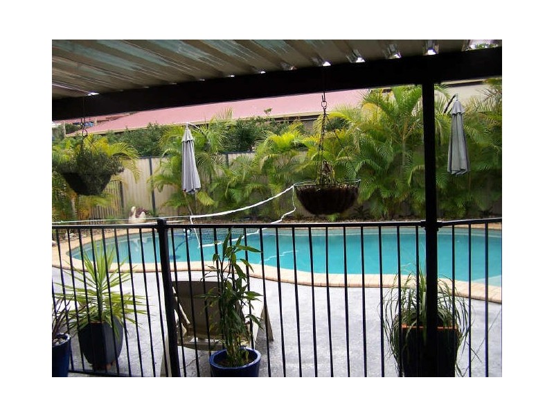 25 Mecoli Court, Birkdale QLD 4159