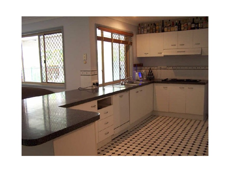 7 Dalrello Dr, Wellington Point QLD 4160