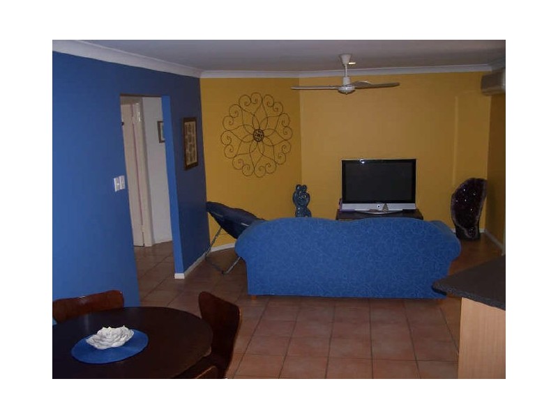 18 Cresthill Street, Birkdale QLD 4159