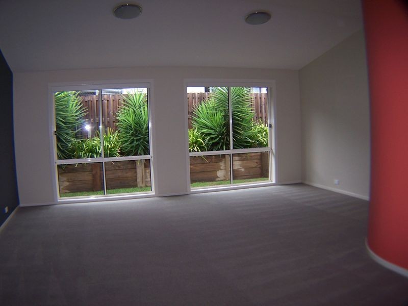 4 Amalia Street, Birkdale QLD 4159