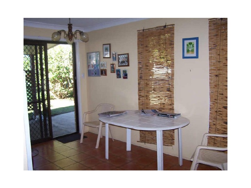 282 Birkdale Rd, Birkdale QLD 4159