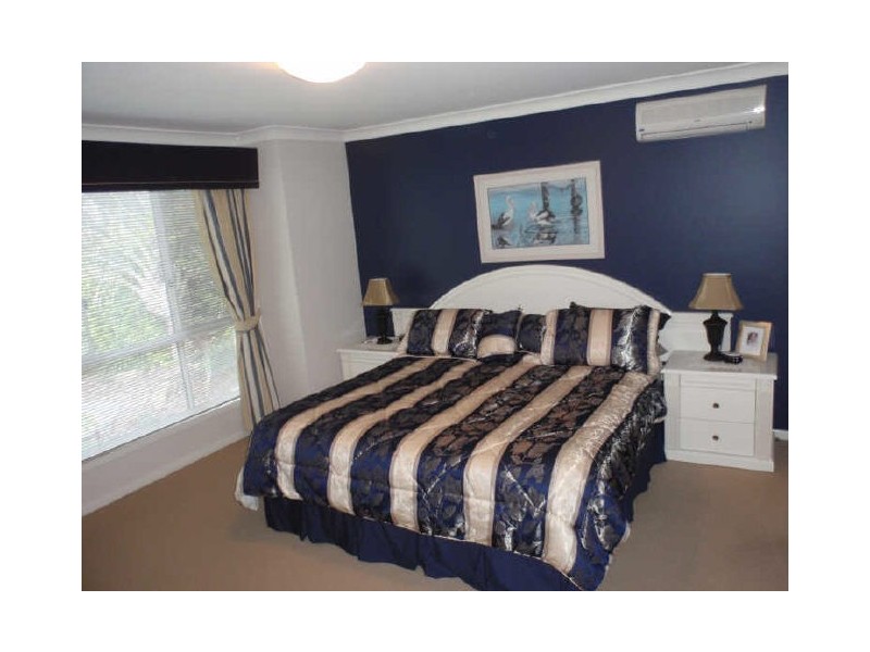 5 Victory Place, Birkdale QLD 4159