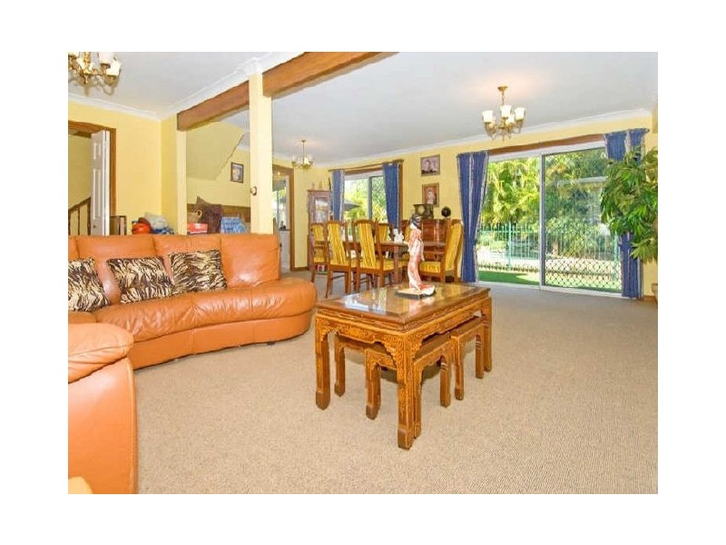 9 Caston Court, Birkdale QLD 4159