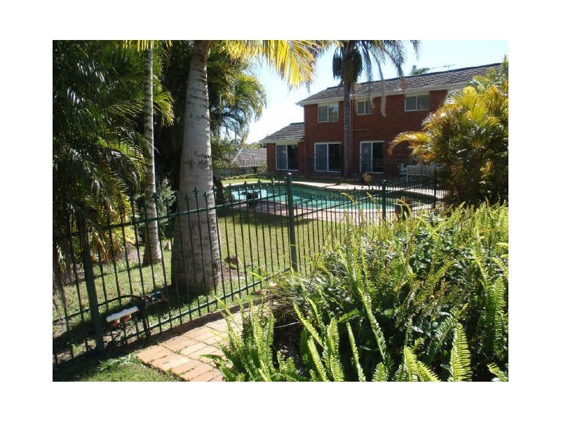 9 Caston Court, Birkdale QLD 4159