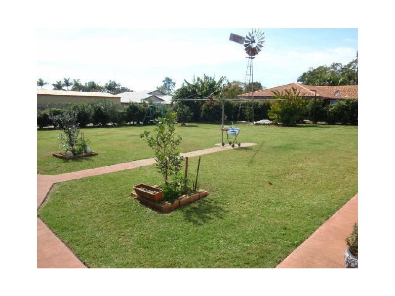 15 Paul Street, Birkdale QLD 4159