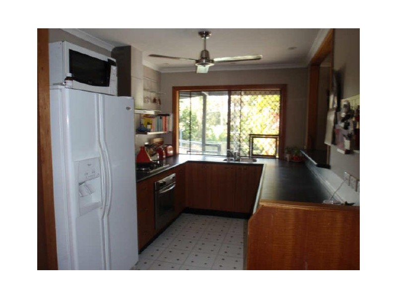 49 Barron Road, Birkdale QLD 4159