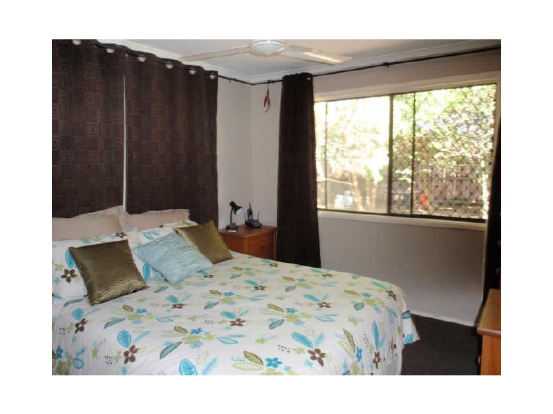 49 Barron Road, Birkdale QLD 4159