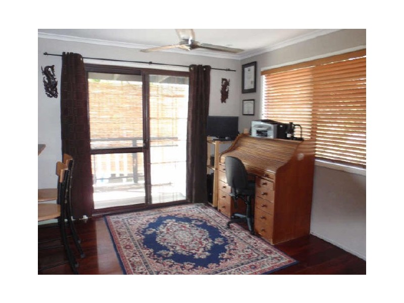 49 Barron Road, Birkdale QLD 4159