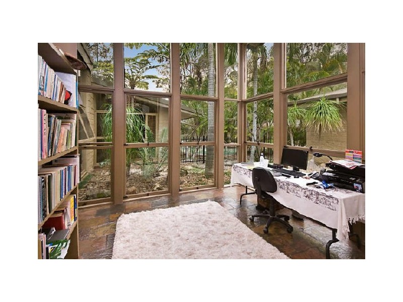 1 Carlton Court, Birkdale QLD 4159