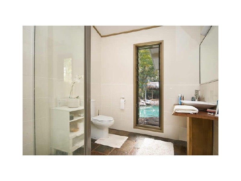 1 Carlton Court, Birkdale QLD 4159