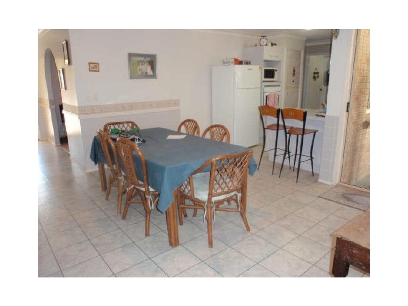 2 Shonagh Court, Birkdale QLD 4159