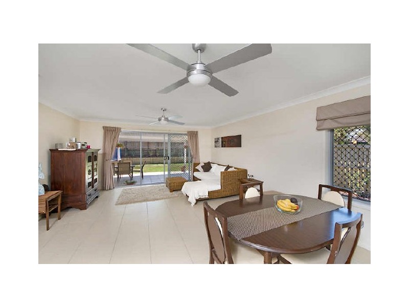 64 Starkey Street, Wellington Point QLD 4160