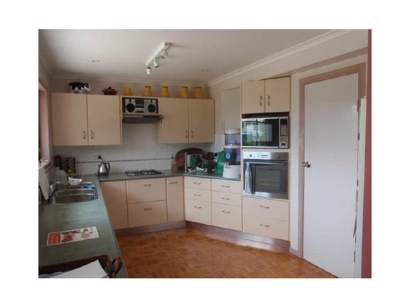 44 Bayford Street, Birkdale QLD 4159