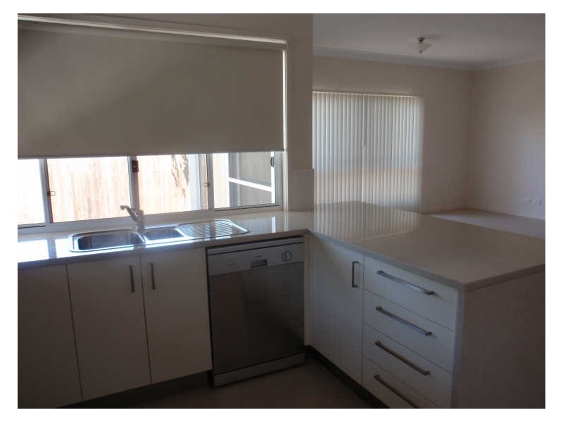 121 Thorneside Road, Thorneside QLD 4158