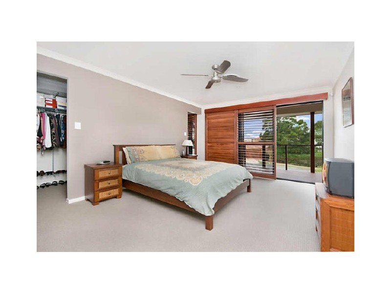 58 Mooroondu Road, Thorneside QLD 4158