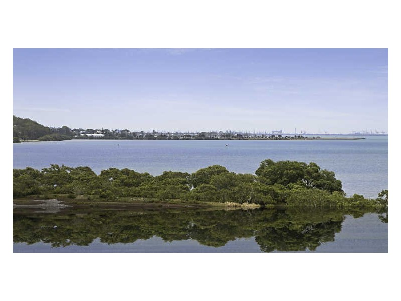 7 Mooroondu Road, Thorneside QLD 4158