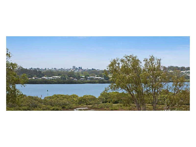 7 Mooroondu Road, Thorneside QLD 4158
