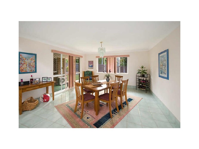 5 Carisbrooke Court, Birkdale QLD 4159